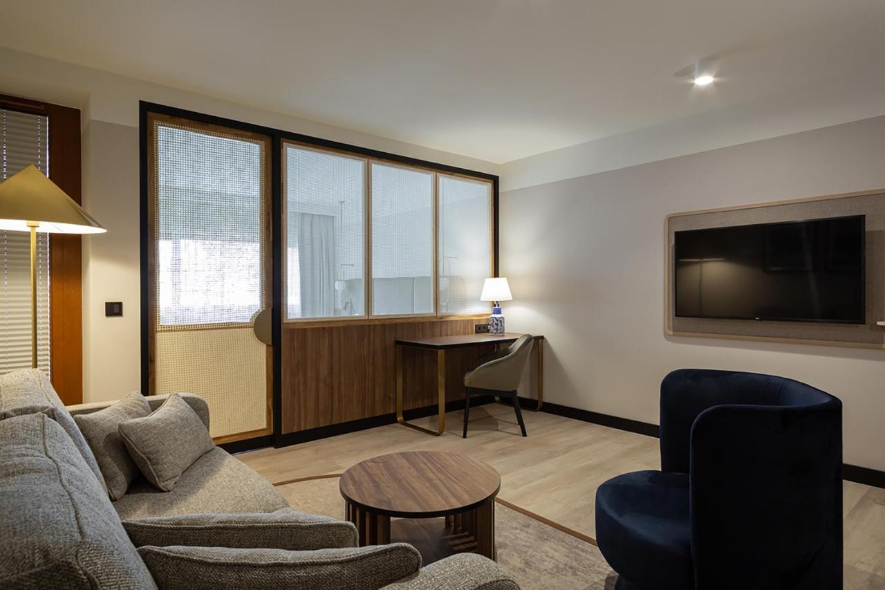 Royal Tulip Sand Kolobrzeg Bagian luar foto A suite at the hotel