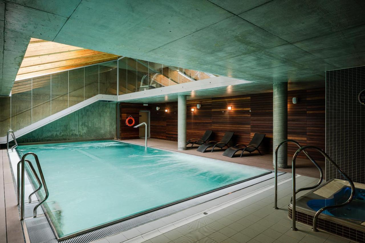 Royal Tulip Sand Kolobrzeg Bagian luar foto The swimming pool
