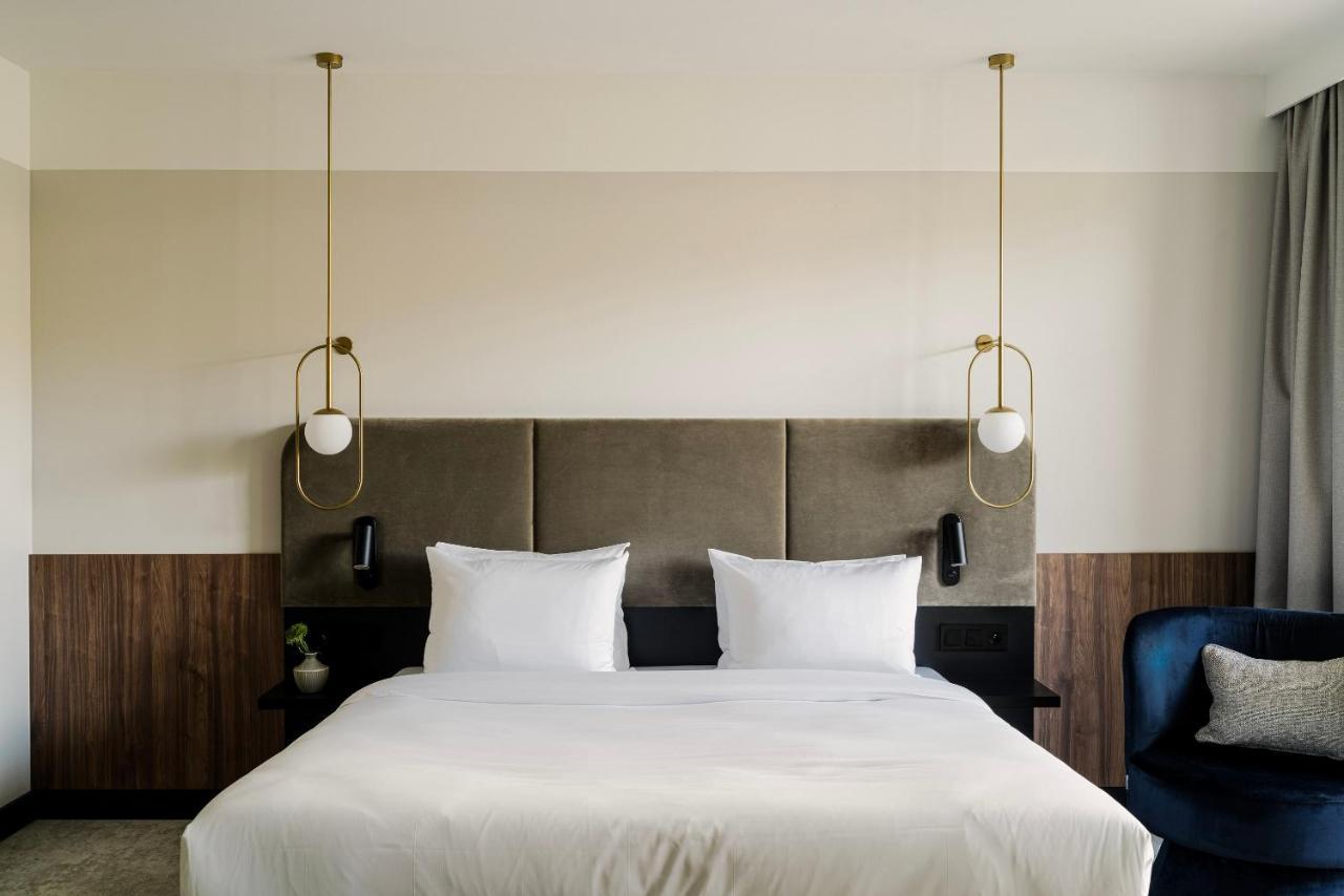 Royal Tulip Sand Kolobrzeg Bagian luar foto A bedroom at the hotel