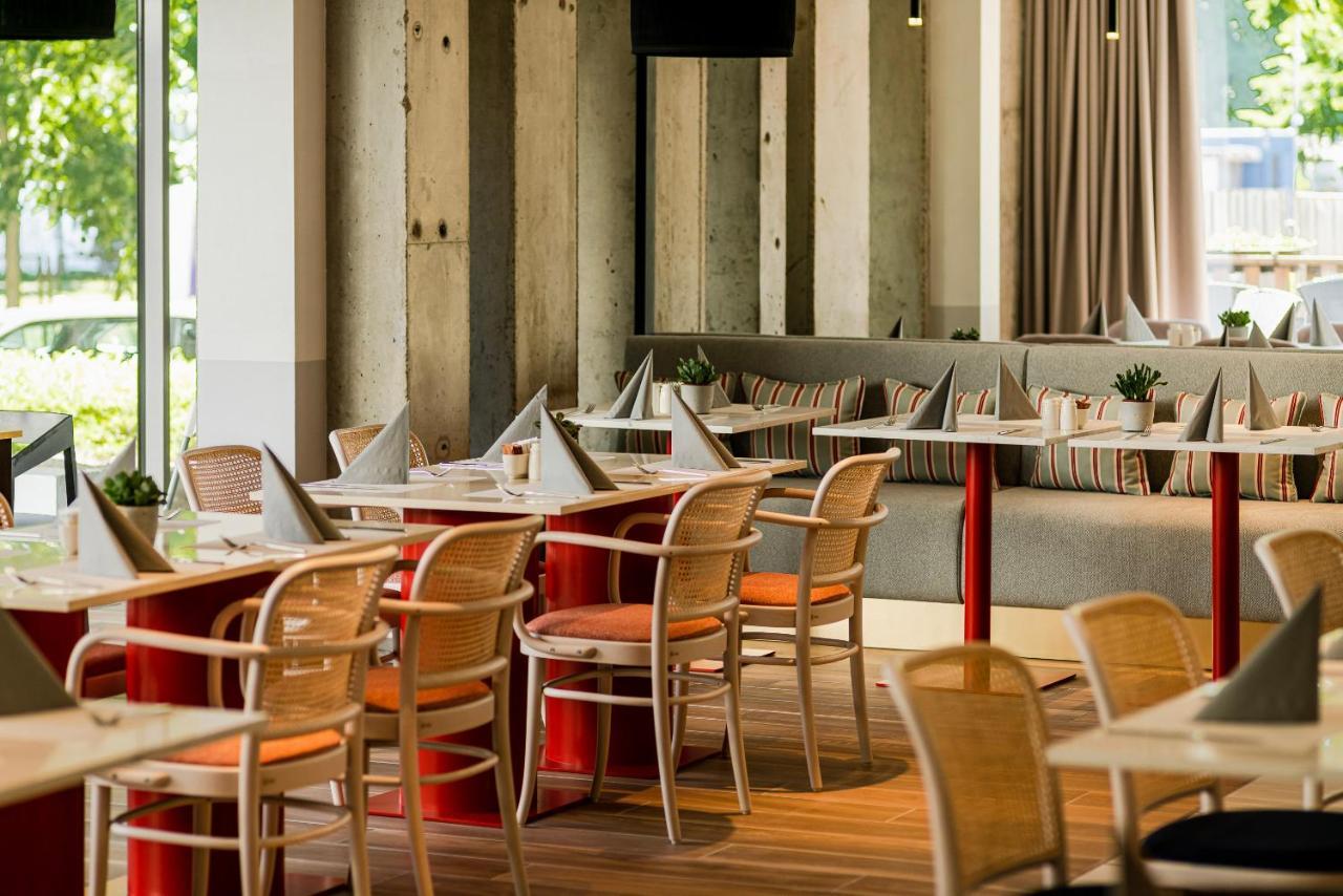 Royal Tulip Sand Kolobrzeg Bagian luar foto Restaurant