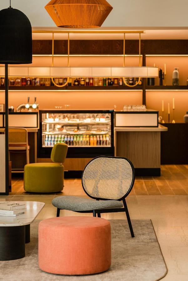 Royal Tulip Sand Kolobrzeg Bagian luar foto The bar at the hotel