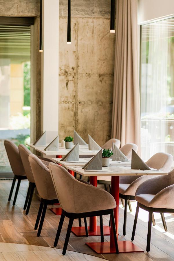 Royal Tulip Sand Kolobrzeg Bagian luar foto Restaurant interior